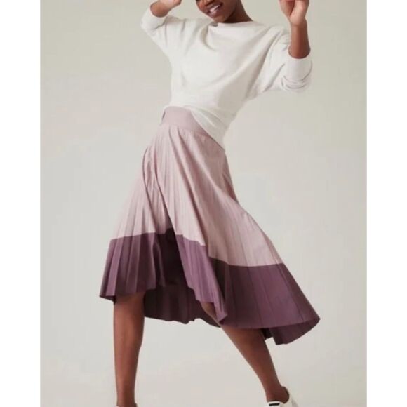 Athleta swing forward pleated skirt high low hem performance purple gomen L New - Picture 1 of 8